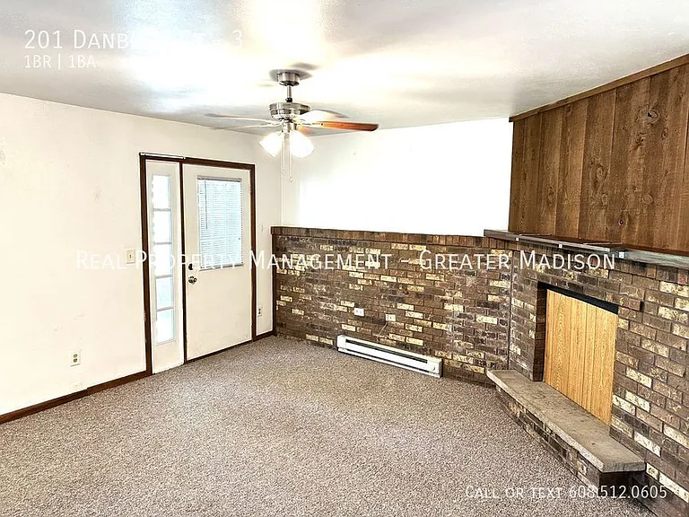 201 Danbury Ct #3 — Photo 2