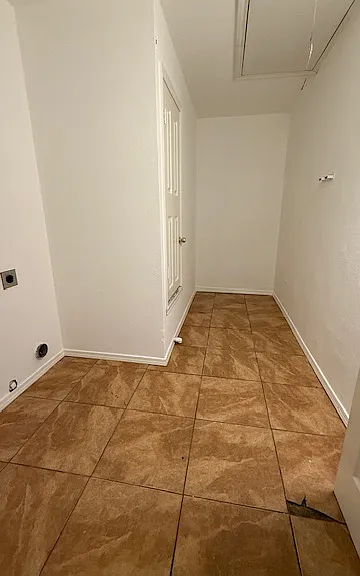 4909 Brianhill Dr — Photo 23
