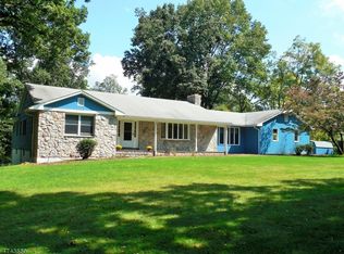 138 Mitchell Rd, Oxford, NJ 07863