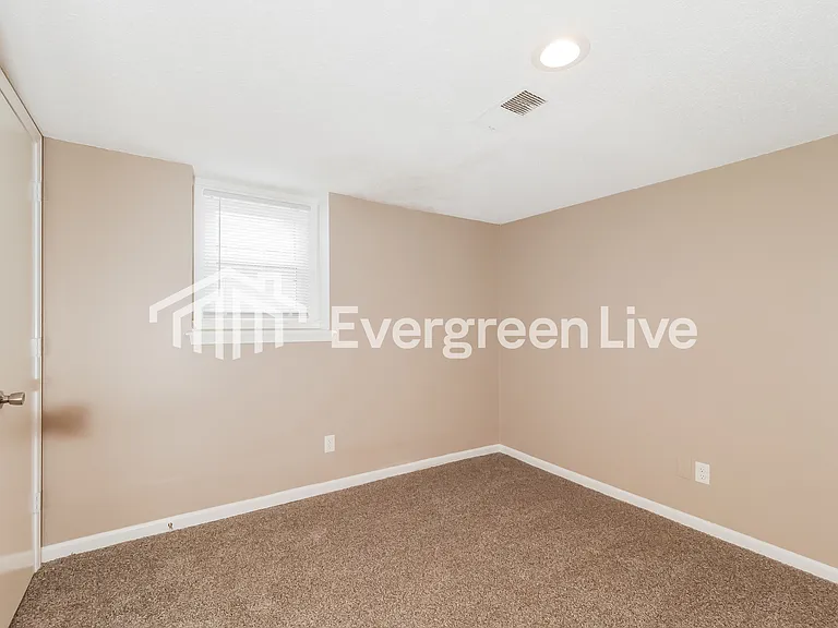 6817 E 144th Pl — Photo 11