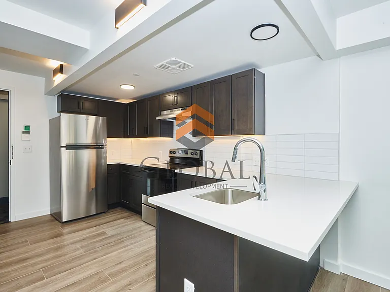 790 Allerton Ave #303 — Photo 1