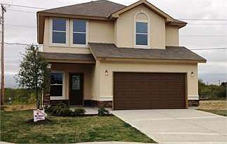 2nd image of 105 Cocos Dr