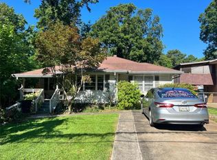 2873 Sylvan Rd, East Pt, GA 30344