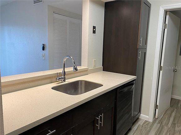 4th image of 12135 Fox Chase Dr APT H2