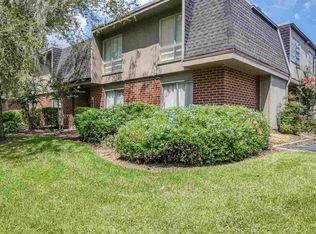 1700 SW 16th Ct APT J22, Gainesville, FL 32608