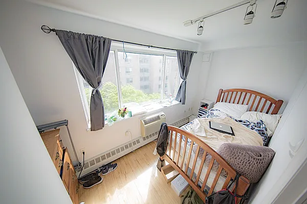 Rented by The Downtown LLC | media 44