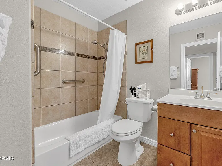14247 N Boxwood Ln — Photo 6