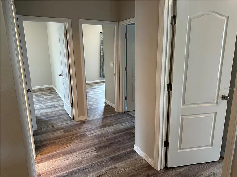 5912 Village Center Dr — Photo 34