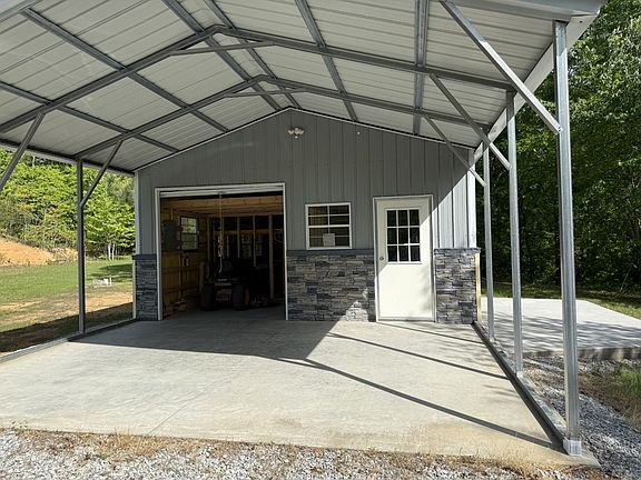 5th image of 3412 Dogwood Rd