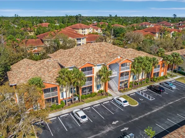 6321 Aragon Way APT 303, Fort Myers, FL 33966