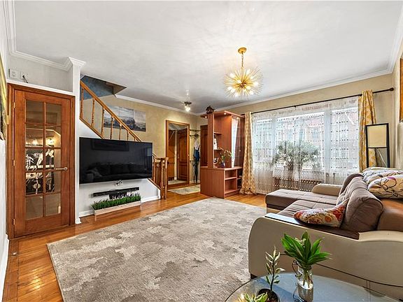 2nd image of 2028 E 34th St