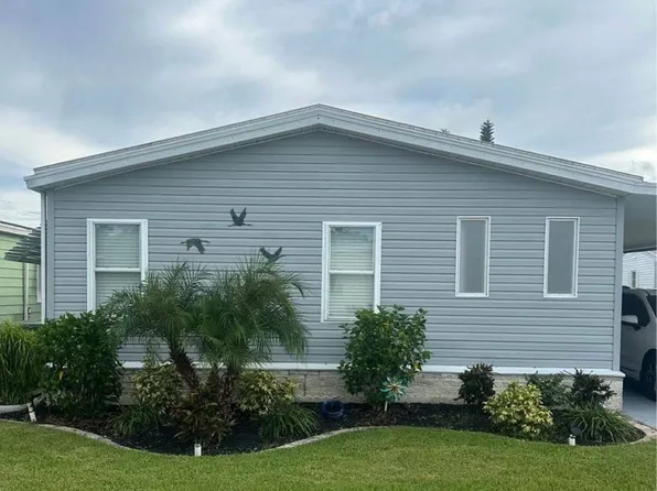 253 King Sago Dr, Haines City, FL 33844
