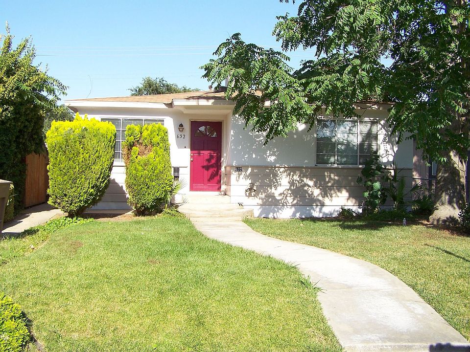 632 Cypress St