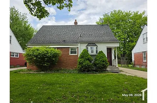 19983 Lancaster St Photo 1