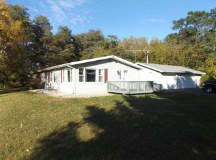 696 Gulch Ave, Wisconsin Dells, WI 53965