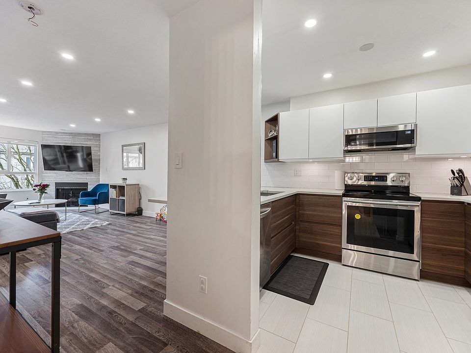 1st image of 7465 Sandborne Ave #205