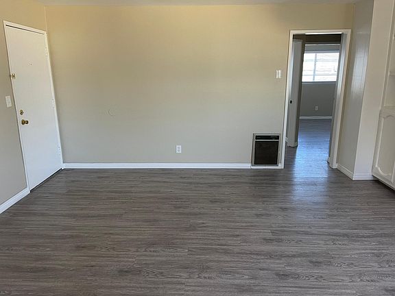 4th image of 507 Coronado Ave APT D