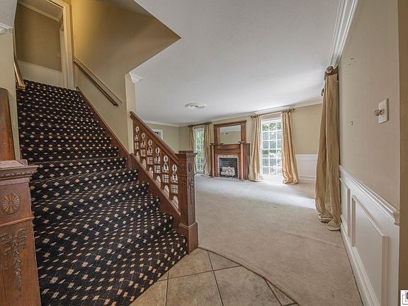 4th image of 4602 Bon Aire Dr