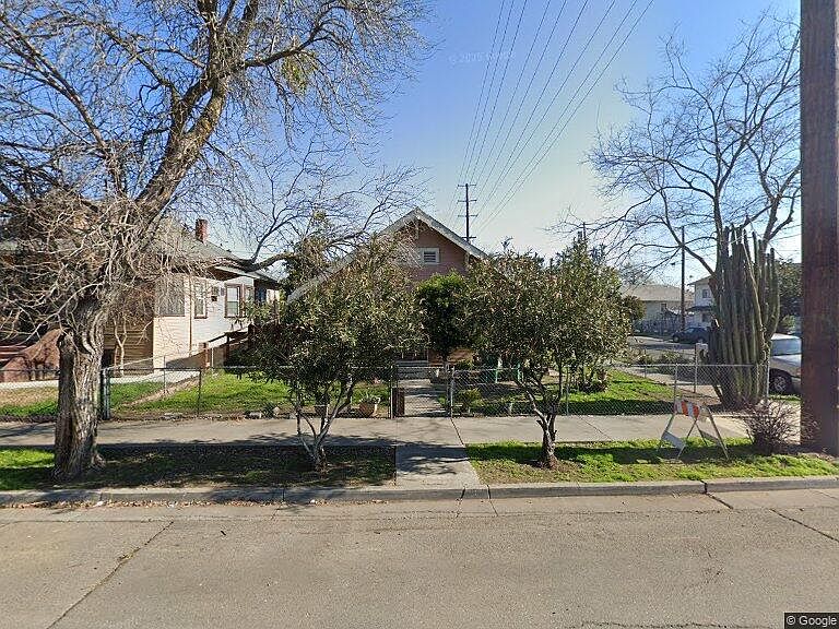 1st image of 944 S San Joaquin St