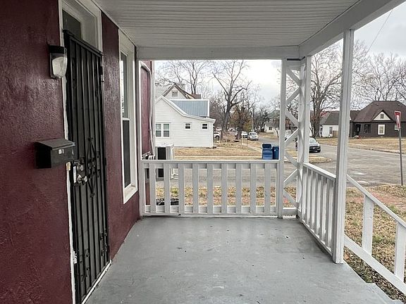 2nd image of 902 S Moffet Ave #A