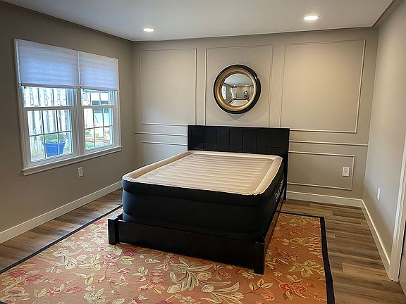 Spacious master suite 