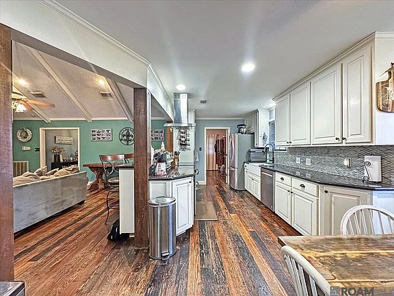 4th image of 6122 Landmor Dr