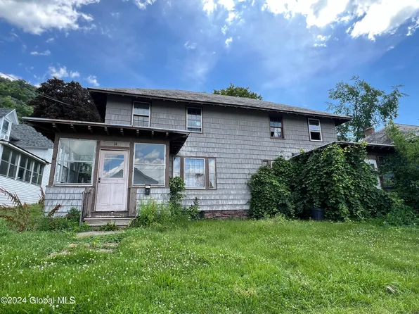 14-16 Potter Street, Whitehall, NY 12887