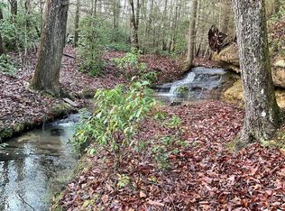 435 NW Cumberland Cove Rd, Monterey, TN 38574