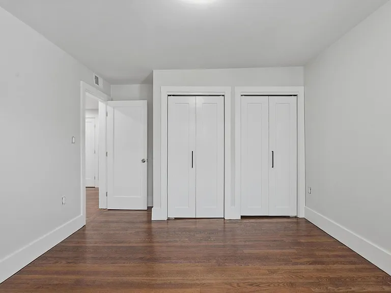 18 Ronan St #2 — Photo 39