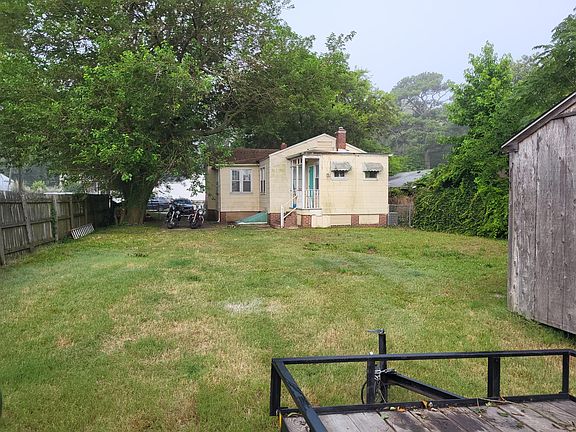 2nd image of 1108 Hillside Ave