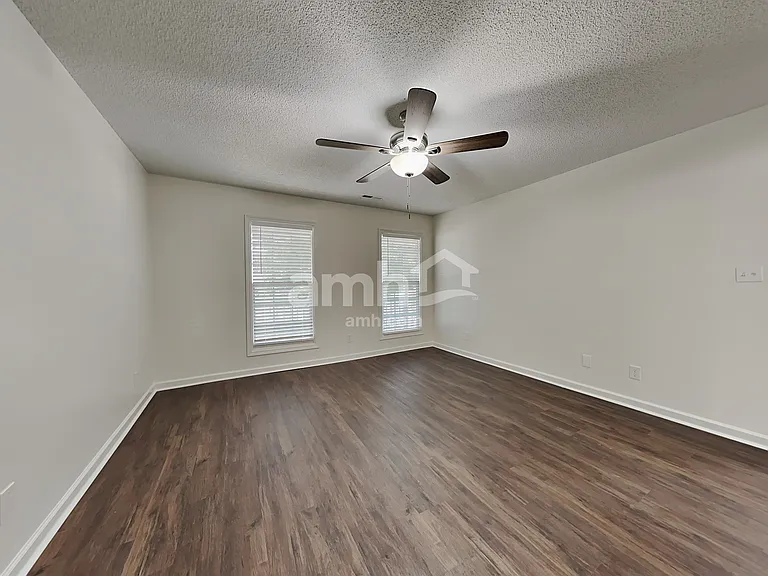 1769 Ammons Dr — Photo 7
