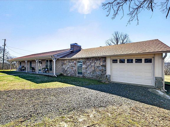 2nd image of 3393 Ed Haymes Rd