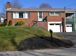 183 Byerly Dr, Jeannette, PA 15644