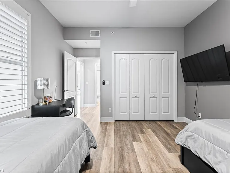 8420 Naples Heritage Dr #1415 — Photo 10