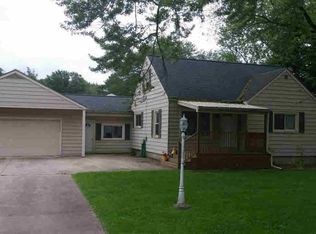 13704 Laplaisance Rd, Monroe, MI 48161