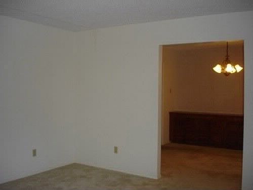 1st image of 105 La Vista Dr