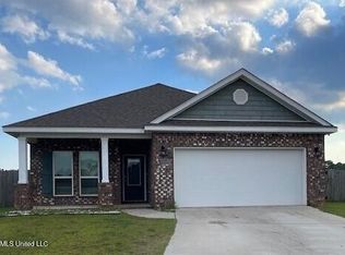15610 Ridge Ct, Biloxi, MS 39532