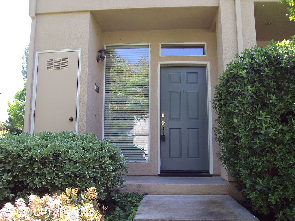 1st image of 1039 Esparanza Way