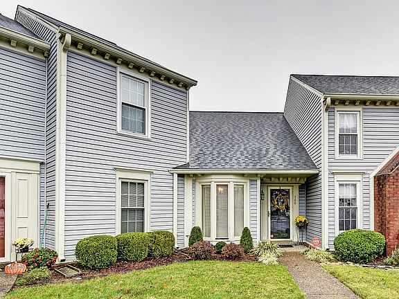 2nd image of 760 Yorkwood Pl