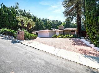 16258 Bertella Dr, Encino, CA 91436