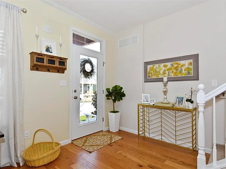 3617 Broad St — Photo 5
