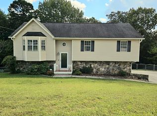 325 Glenda Ln, Ringgold, GA 30736