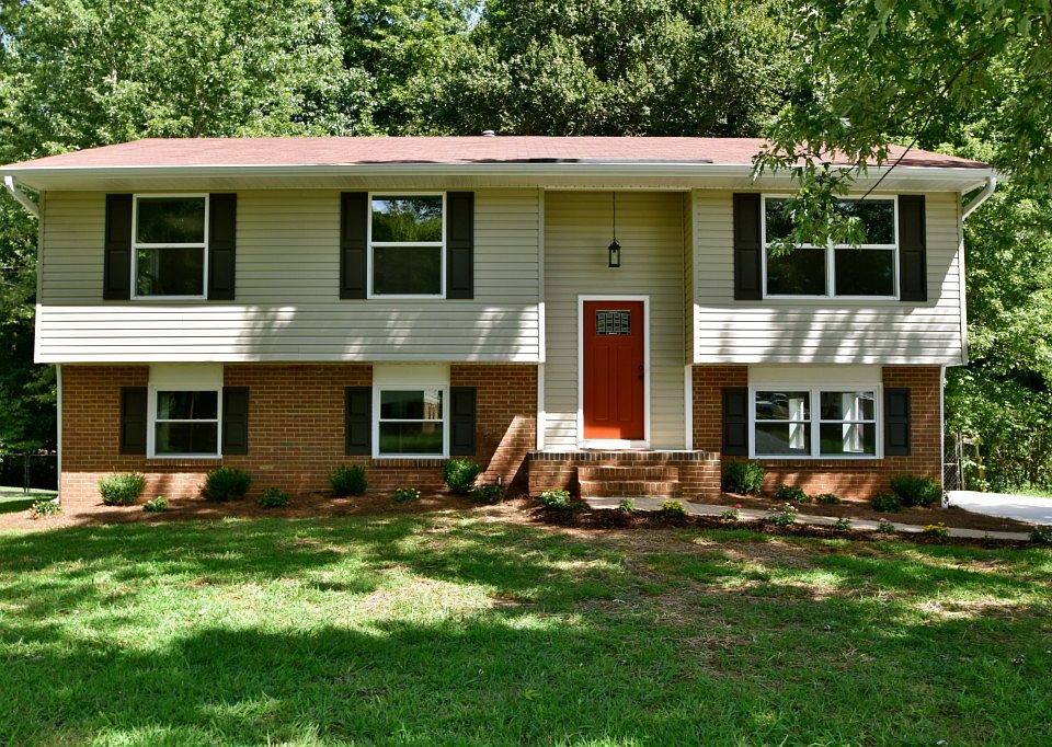 1st image of 701 King Arthur Dr
