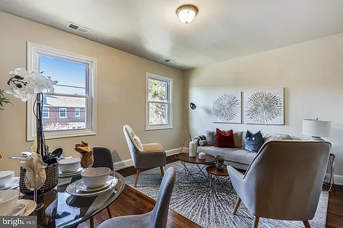 3915 9th St NE #3 Photo 1