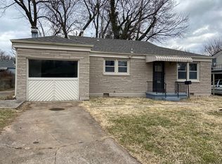 207 W Whiteside St, Springfield, MO 65807
