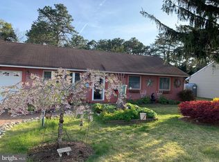 27 Georgetown Blvd, Barnegat, NJ 08005
