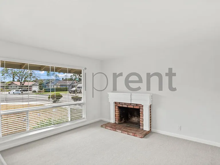 4997 Kenlar Dr — Photo 5