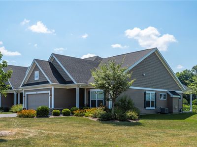 1703 Rivers Run, Rochester, NY, 14623