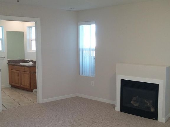 3rd image of 901 Bay Shore Blvd APT 207