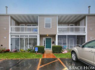 3027 Poplar Creek Dr SE UNIT 103, Kentwood, MI 49512